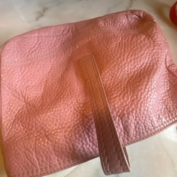 COACH soft pebble collection A0993-F13006- Cream Leather/Pink Leather shoulder - Picture 2 of 8